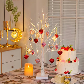 Árbol de abedul de mesa LED Sakerplus® con 18 adornos de corazón