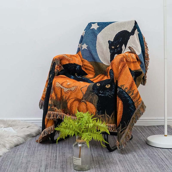 Sakerplus® Vintage Halloween Cat Cozy Throw Blanket