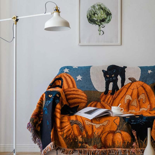Sakerplus® Vintage Halloween Cat Cozy Throw Blanket