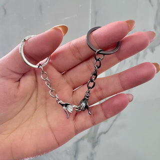 Sakerplus® Couples Hand In Hand Keychain Set