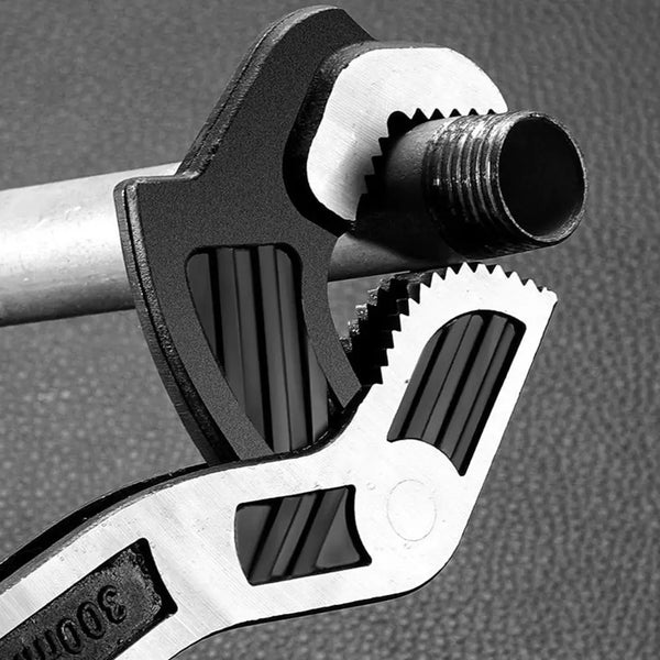 Llave autoblocante multifuncional Saker