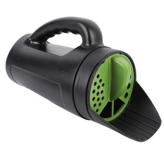 Sakerplus® Hand Held Seed And Salt Spreader